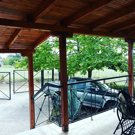 Lefter's Cottege * Nea Iraklia