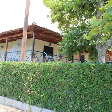 Lefter's Cottege Nea Iraklia