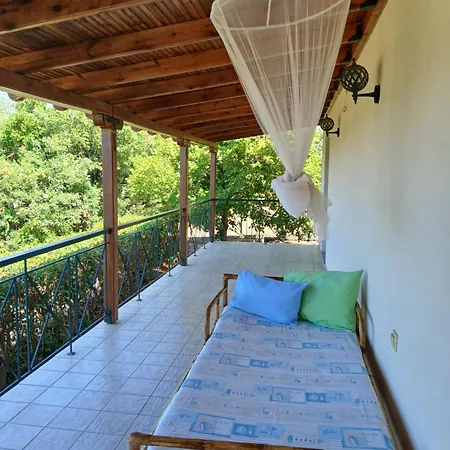 Lefter's Cottege Vakantiehuis