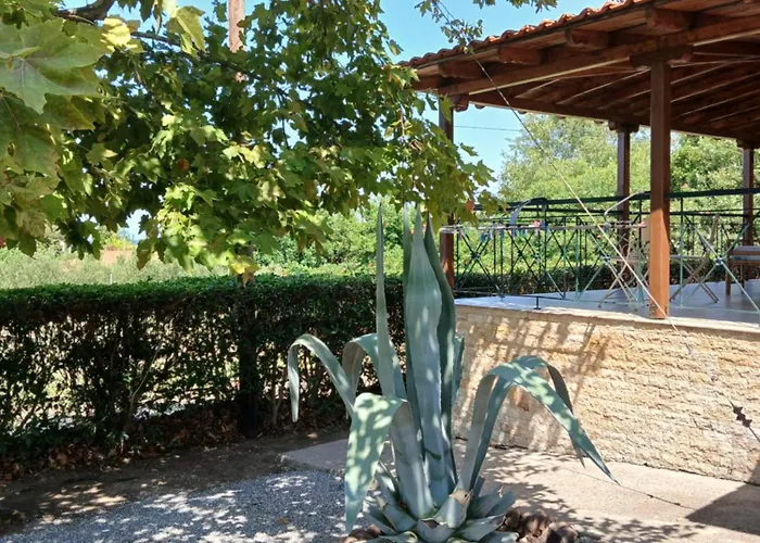 Lefter's Cottege Vakantiehuis *