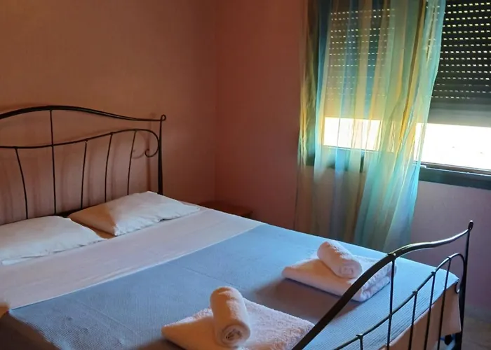 Holiday home Lefter's Cottege Nea Iraklia