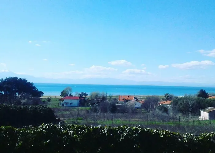 Holiday home Lefter's Cottege