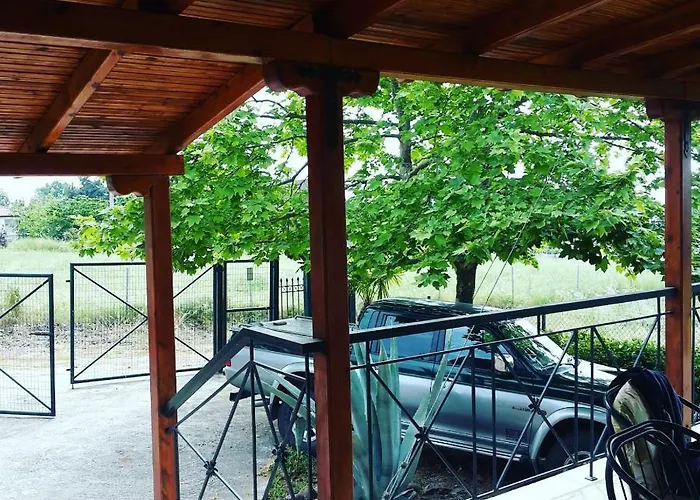 Lefter's Cottege * Nea Iraklia